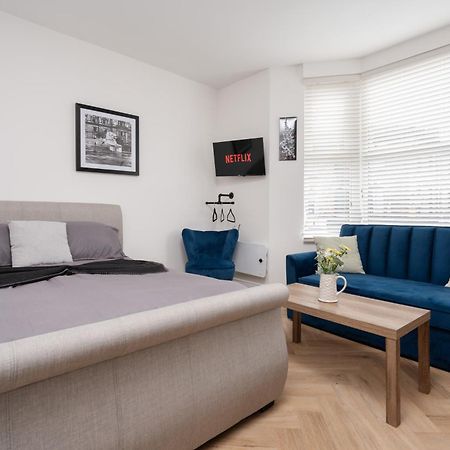 Orange Rentals - Ideal Liverpool Studio Stay For 4 , Free Parking Exterior photo