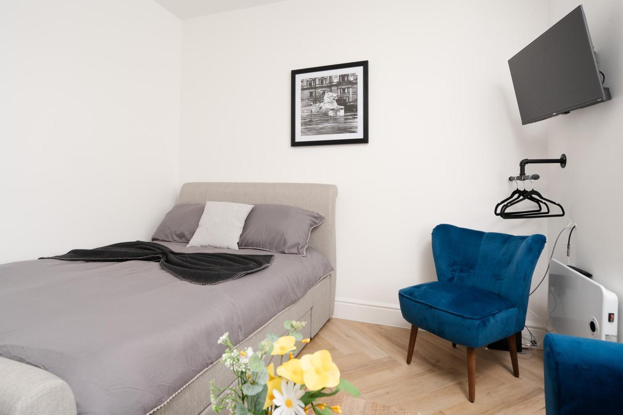 Orange Rentals - Ideal Liverpool Studio Stay For 4 , Free Parking Exterior photo