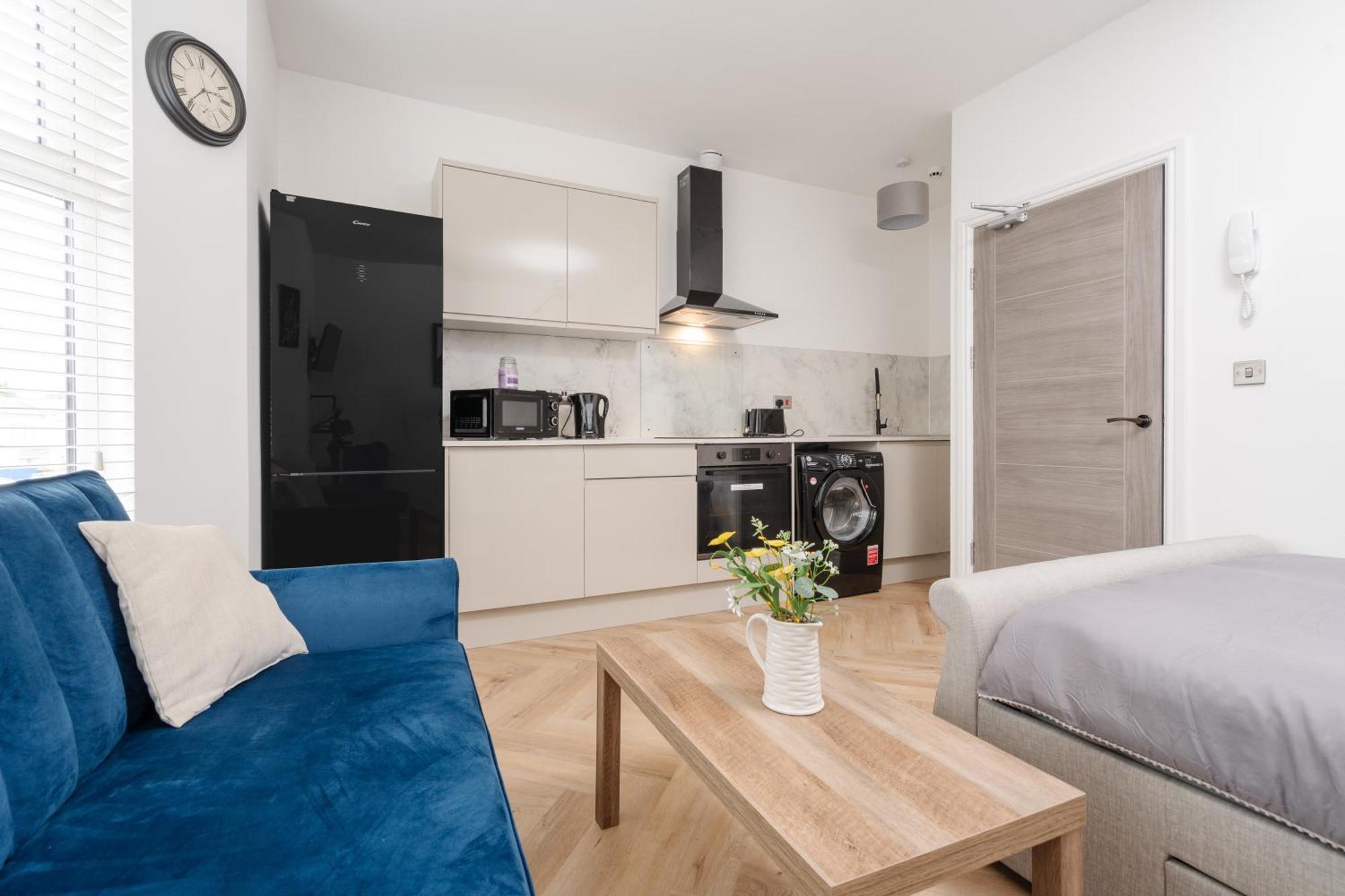 Orange Rentals - Ideal Liverpool Studio Stay For 4 , Free Parking Exterior photo